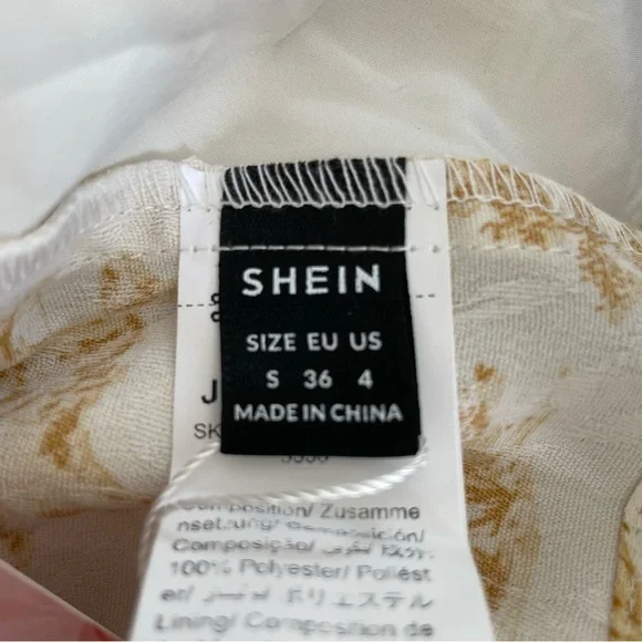 NWT SHEIN Milkmaid Top Size Small - Picture 9 of 11